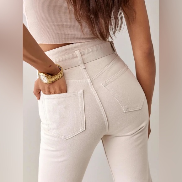 NWT Reformation Cynthia Belted High Rise Straight Jeans in Bone Cream Size 25 - Picture 3 of 16